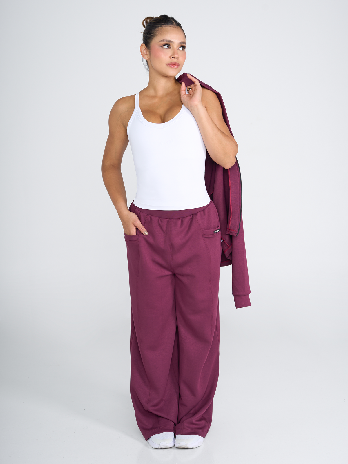 CROP TOP HALO | Escote en U y Espalda Cruzada – 8763