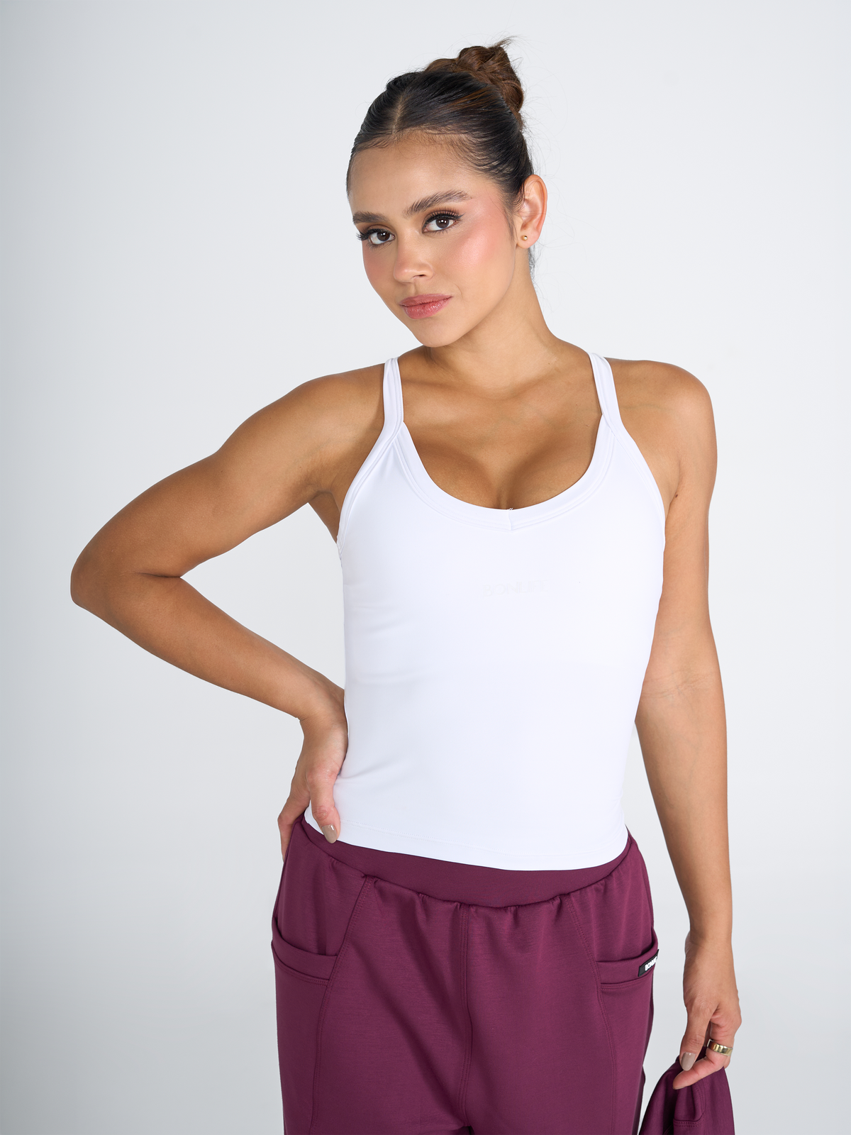 CROP TOP HALO | Escote en U y Espalda Cruzada – 8763